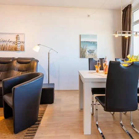 - Haus O, App 0o0404 Appartement *